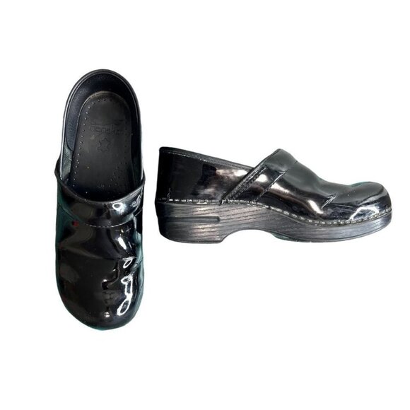 Dansko Black Patent Leather Clogs Size 40 - Picture 1 of 9